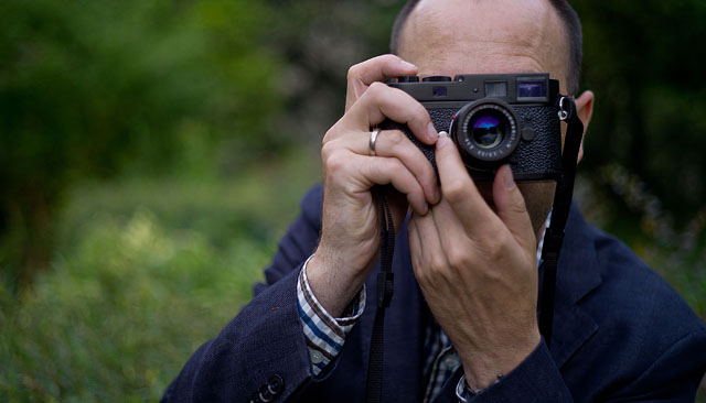 Andreas Jürgensen of the Leica User Forum with the black Leica M9-P