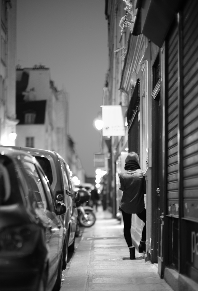 Hanging out in Paris ... Leica M Type 240 with Leica 50mm Noctilux-M ASPH f/0.95.