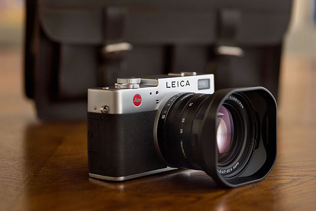 Leica Digilux 4 and Leica Digilux 2
