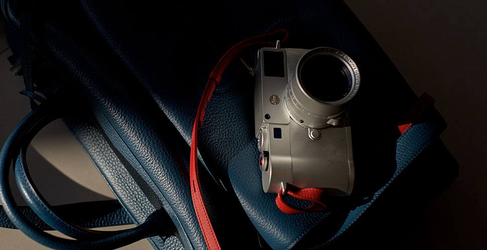 The Leica M10 Zagato version with the 35mm Summilux lens, on calfskin leater bag. © Thorsten Overgaard. 
