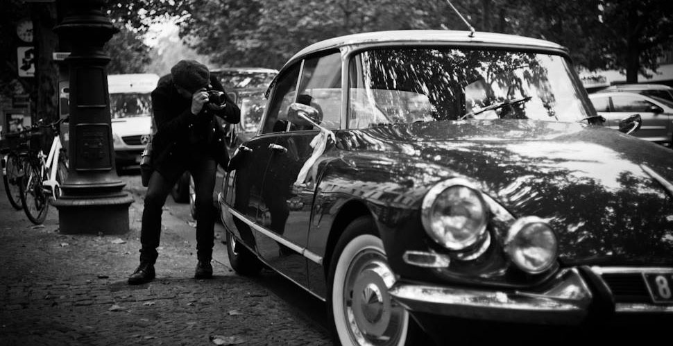 Thorsten Overgaard and Citroen CX street photography Paris