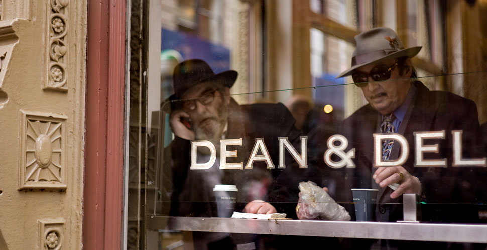 Dean & Del photographed with the Leica M9 in Nyew York City © Thorsten Overgaard
