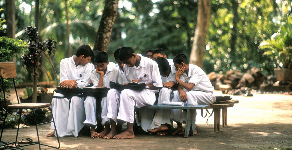 A Buddhist Sunday School, Sri Lanka, January 2005
Leicaflex SL motor with Leica 80mm Summilux-R f1.4, 100 ISO Astia, scanned with the Imacon/Hasselblad Flextight Photo scanner 