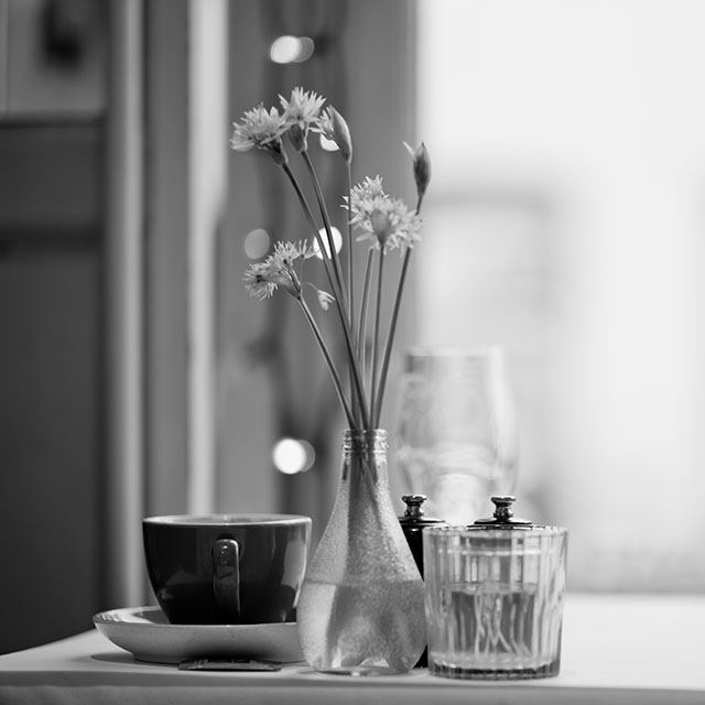 Leica M10 with Leica 75mm Noctilux-M ASPH f/1.25 . © Thorsten Overgaard.