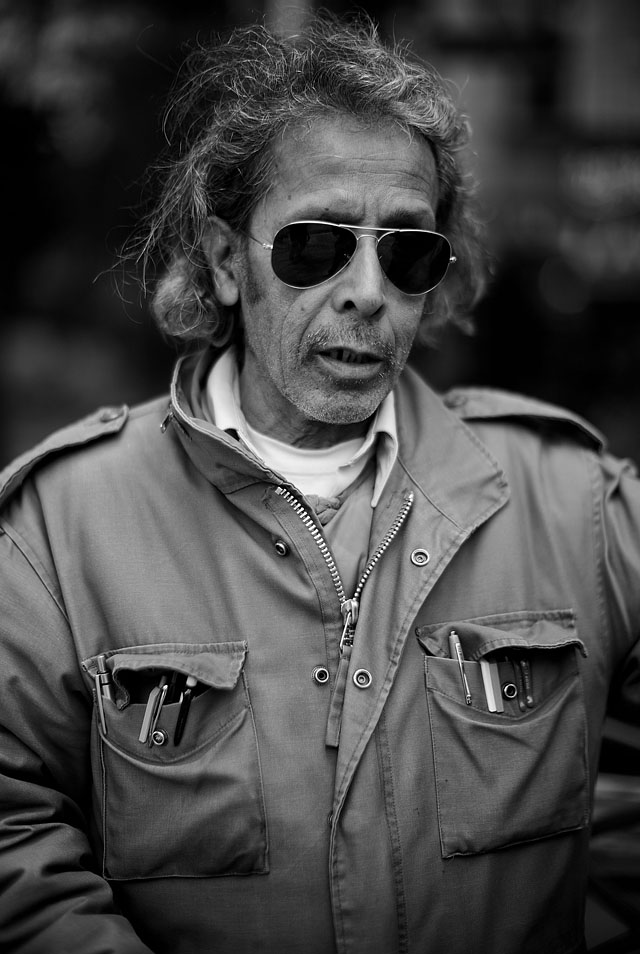 Outside Fritz' Coffee in the Mission District, San Francisco. Leica M9 with Leica M9 with Leica 50mm Noctilux-M f/1.0. © 2011-2016 Thorsten Overgaard. 