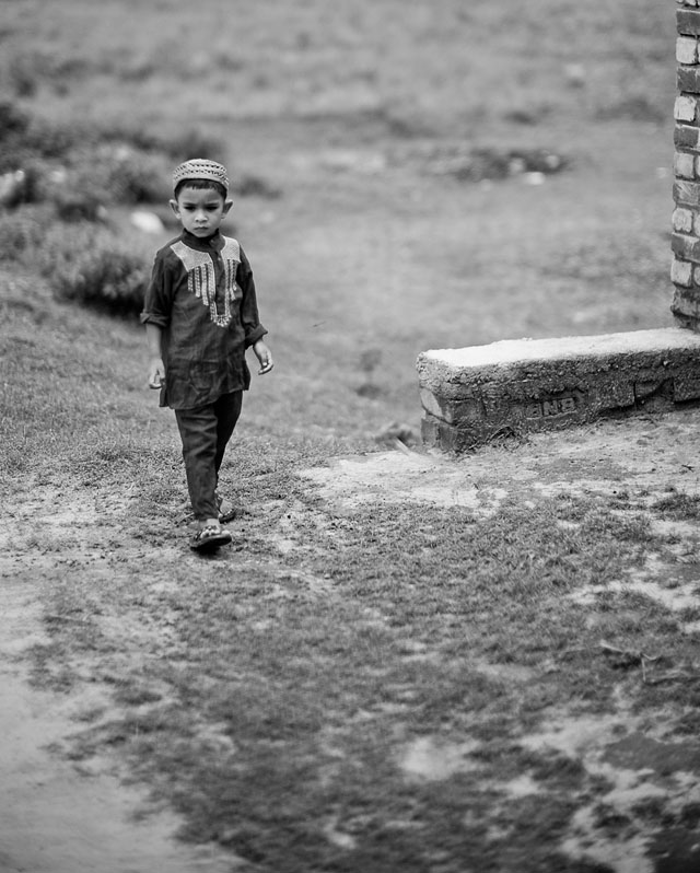 Dinajpur, Bangladesh. Leica M 240 with Leica 50mm Noctilux-M ASPH f/0.95. © Thorsten Overgaard.