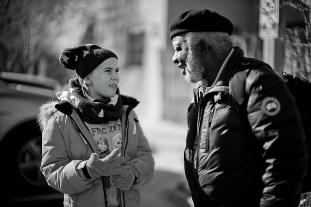 Robin having a chat with James Nabwangu in Santa Fe. Leica M 240 with Leica 50mm Noctilux-M ASPH f/0.95.