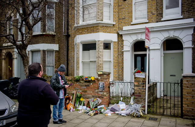 Of the possible ways to remember David Bowie I would say I had found the exclusive one with just three people outside his childhood home. Leica M 240 with Leica 28mm Summilux-M ASPH f/1.4. © 2016 Thorsten Overgaard.