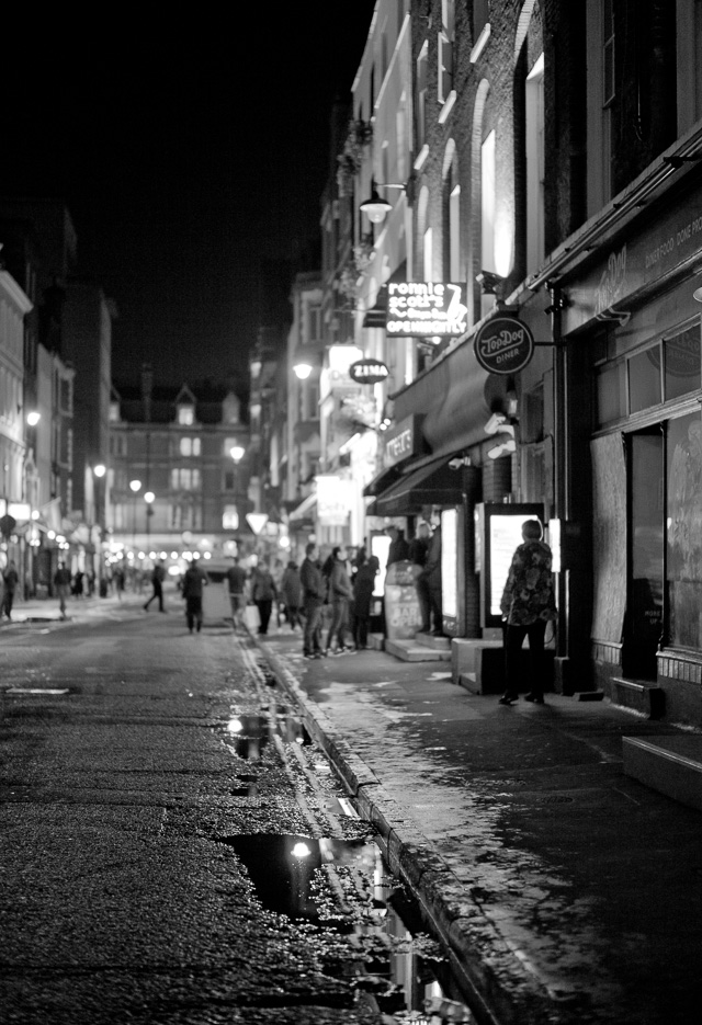 London night. Leica M-D 262 with Leica 50mm Summilux-M ASPH f/1.4 BC. © 2016 Thorsten Overgaard.   