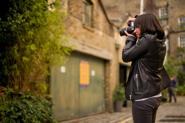 Valentina in London. Leica M-D 262 with Leica 50mm Noctilux-M ASPH f/0.95. © 2016 Thorsten Overgaard. 200 ISO. 