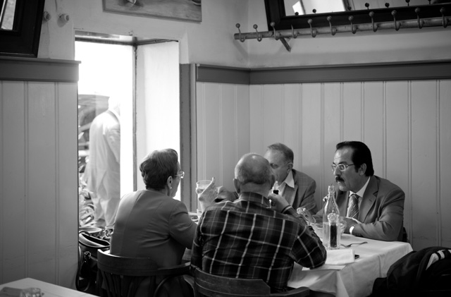 Lunch at restaurant Maccheroni in Rome. Leica M 246 with Leica 50mm APO-Summicron-M ASPH f/2.0. © 2016 Thorsten Overgaard. 