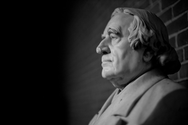 A statue of Robert Collyerd in "Church of the Messiah" in New York. Leica M 246 with Leica 50mm Noctilux-M ASPH f/0.95. © 2016 Thorsten Overgaard.