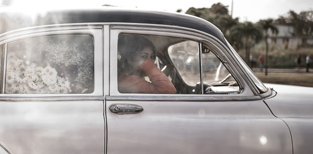 Taxi from the airport to Havana, Cuba. Leica M10 with Leica 28mm Summilux-M ASPH f/1.4. Copyright 2017-2018 Thorsten von Overgaard. 