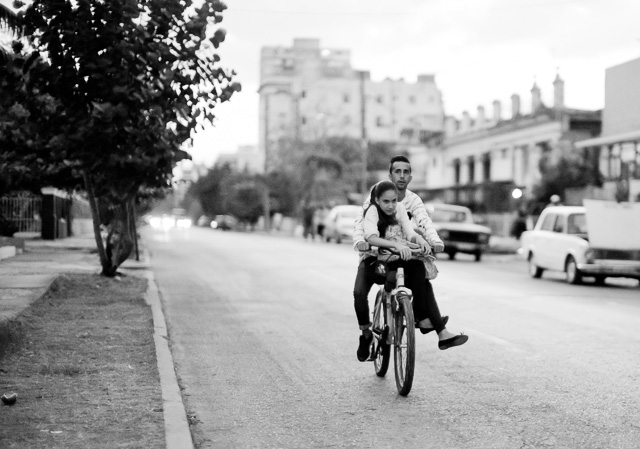 Taking the girlfriend for an evening ride in Havana, Cuba. Leica M10 with Leica 50mm Noctilux-M ASPH f/0.95. Copyright 2017-2018 Thorsten von Overgaard. 