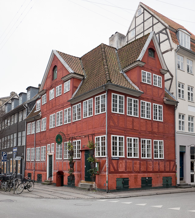 Copenhagen, Denmark. Leica CL with Leica 18mm Elmarit-TL f/2.8. © 2018 Thorsten von Overgaard.