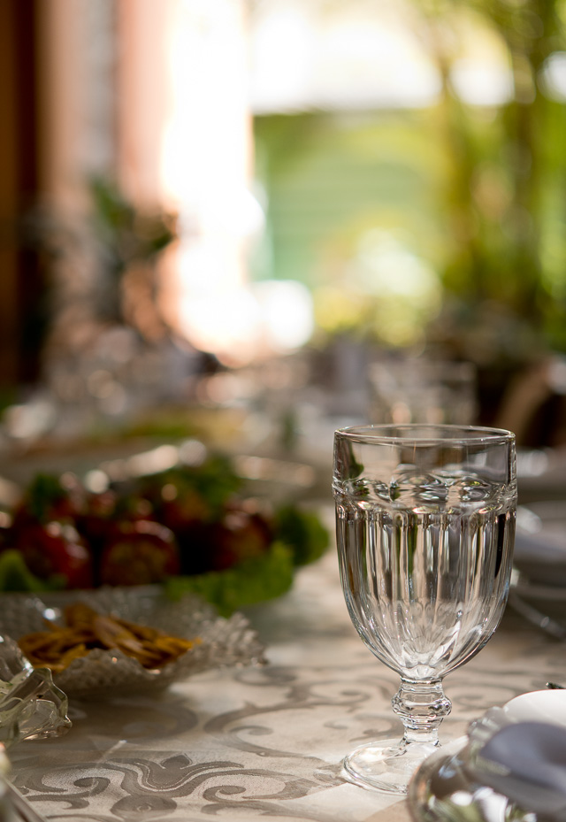 You can focus really close with the Leica 35mm Summilux-TL ASPH f/1.4 lens. Leica CL with Leica 35mm Summilux-TL f/1.4. ©  Thorsten Overgaard.