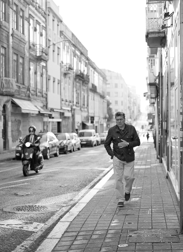 Sunday morning in Porto, Portugal. Leica M10 with 50mm APO-Summicron-M ASPH f/2.0 LHSA. © 2018 Thorsten Overgaard. 