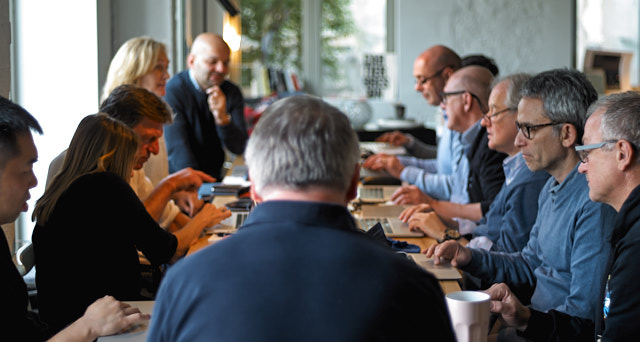 Editing in the Brussels Workshop. Leica DMR with Leica 50mm Summicron-R f/2.0. © 2018 Thorsten von Overgaard. 