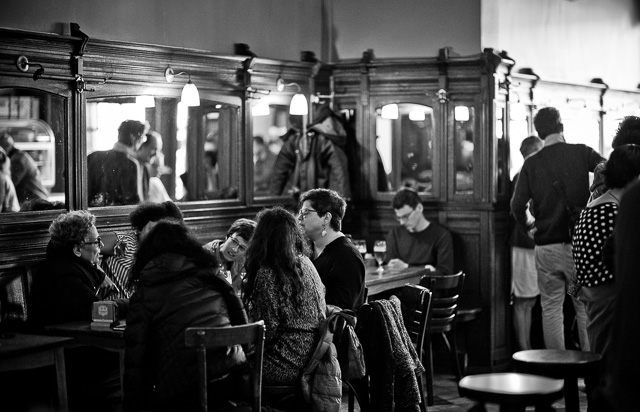 Inside the Monk cafe and bar. Leica M10 with Leica 75mm Noctilux-M ASPH f/1.25. © 2018 Thorsten von Overgaard. 