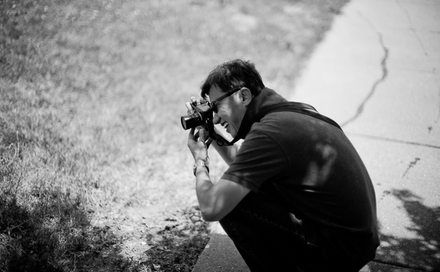 Peter Tam from Hong Kong out and about in the Overgaard Workshop St. Louis. Leica M10 with Leica 50mm Noctilux-M ASPH f/0.95. © 2018 Thorsten von Overgaard.