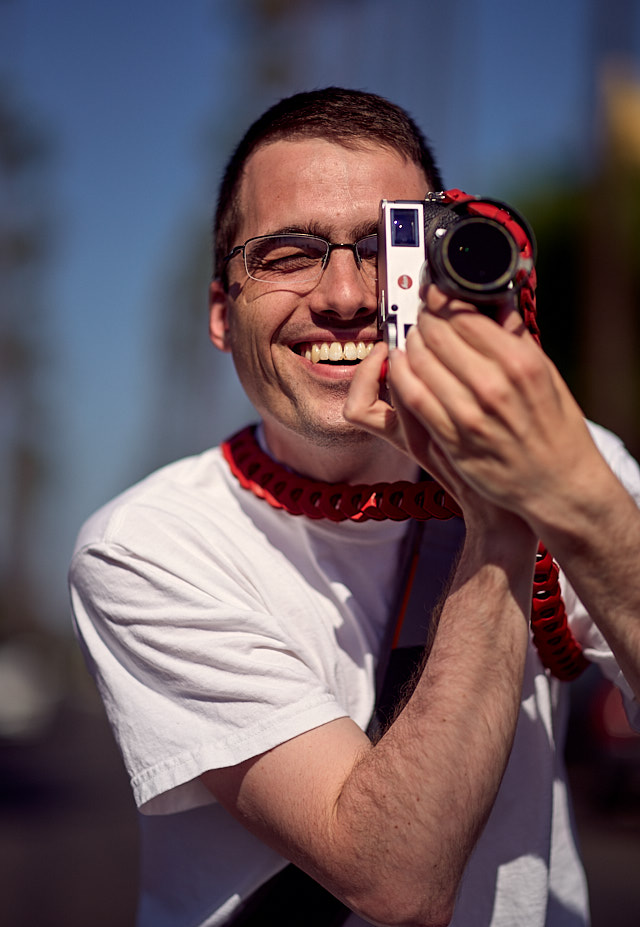 Derek enjoying the sunshine. Leica M10 with Leica 75mm Noctilux-M ASPH f/1.25. © 2018 Thorsten von Overgaard. 