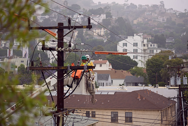 Early morning work on the power lines in West Hollwood. Leica M10 with Leica 90mm Apo-Summicron-M ASPH f/2.0. © 2018 Thorsten von Overgaard. 