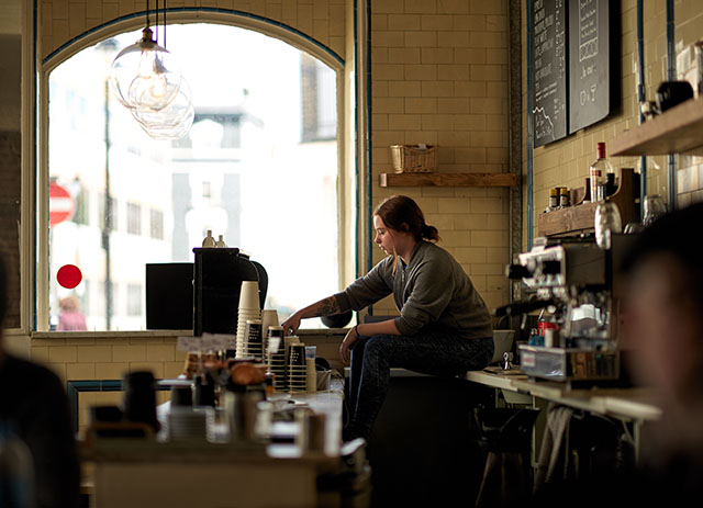 This espresso bar in London used to be old ladies serving lunch. No more. Leica M10 with Leica 75mm Noctilux-M ASPH f/1.25. © 2018 Thorsten von Overgaard.