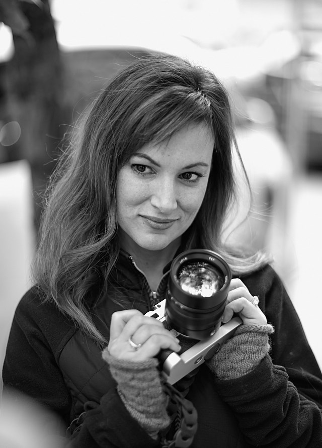 Alicia Thacker with her new-found love: A 75mm Noctilux lens. Leica M10-P with Leica 75mm Summilux-M f/1.4. © Thorsten von Overgaard.