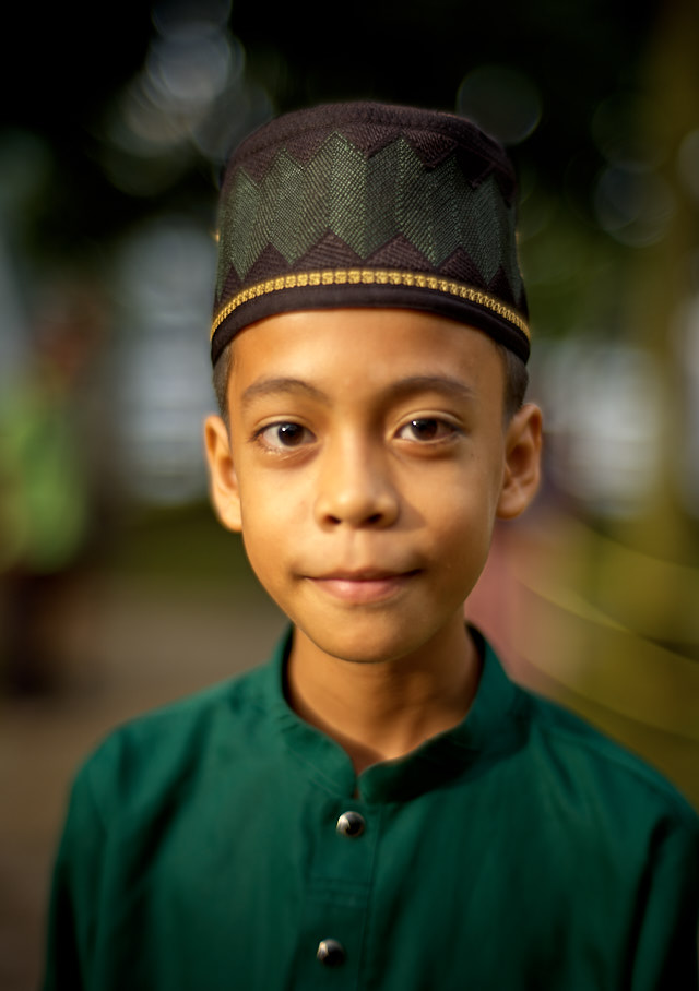 Portrait in Kuala Lumpur. Leica M10-P with 7artisans 50mm f/1.1. © Thorsten Overgaard.