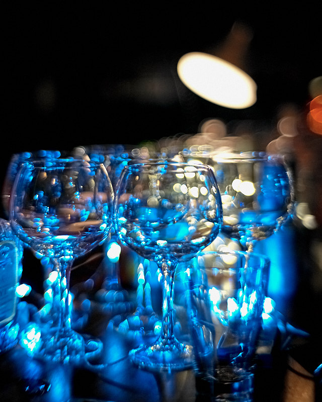 Inside the private bar of Andrew Lum in Sinngapore. Leica M10-P with 7artisand 50mm f/1.1/ © Thorsten Overgaard.