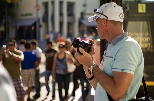 Out and about in Beverly Hills, July 2011. Leica M9 with Leica 50mm Noctilux-M f/1.0. 