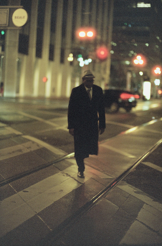 Late night in the street. Leica M6 with Leica 50mm Noctilux-M ASPH f/0.95. © Thorsten Overgaard. 