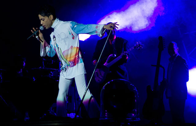 Prince performing at the Roskilde Festival 2010 in front of an audience of 74,000 people. He got paid in the range of $4,500,000 for performing - and that is how much a talented artist is worth for a performance which lasted about 135 minutes. 