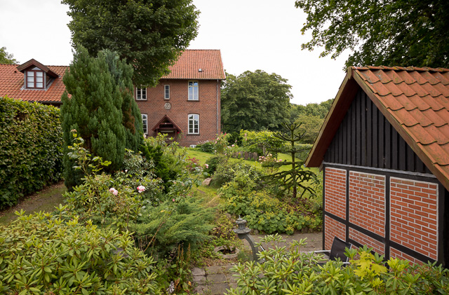 The garden in Denmark. Leica M10 with Leica 21mm Summilux-M ASPH f/1.4. © 2017 Thorsten Overgaard. 