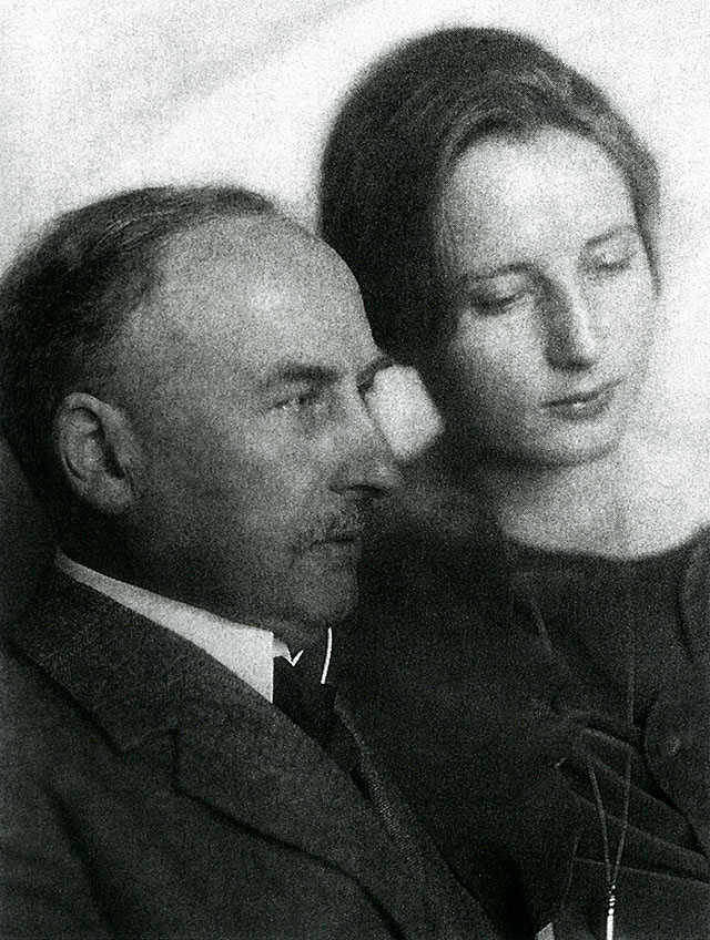 Ernst Leitz II and his daughter Elsie Kühn-Leitz in 1926. Courtesy of Ernst Leitz Foundation.