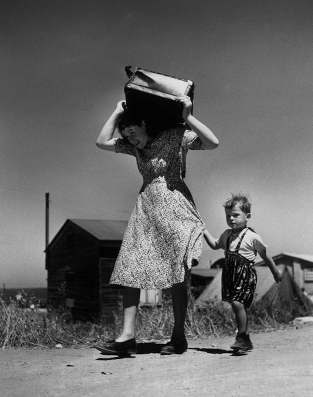 Gerda Taro's photo from 1936 from the Spanish Civil War 