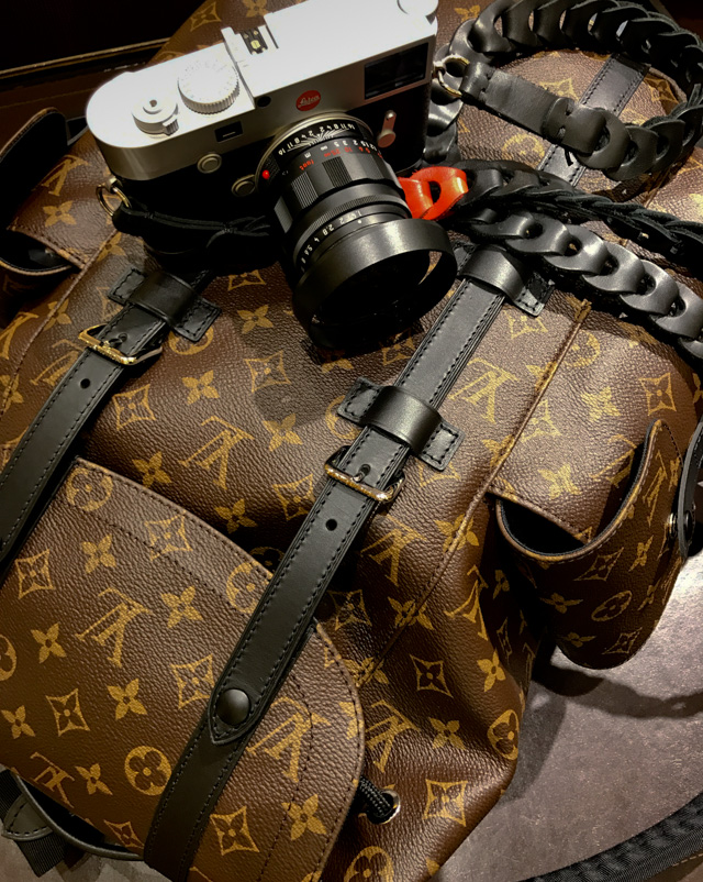 Louis Vuitton Monogram backpack as camera bag for Leica M10 and more ...