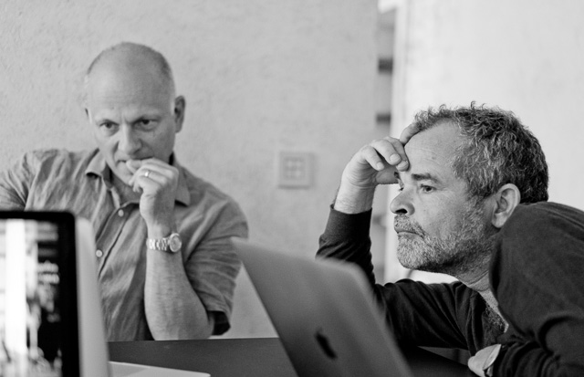 Mark Simenacz and Corné van Iperen making some crucial decisions in the Overgaard Workshop in Rome. Leica TL with Leica 50mm Noctilux-M ASPH f/0.95 FLE. © 2017 Thorsten Overgaard. 