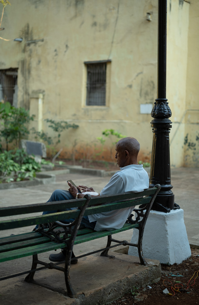Havana, Cuba. Leica M10-D with Leica 50mm APO-Summicron-M ASPH f/2.0 LHSA. © Thorsten Overgaard. 

