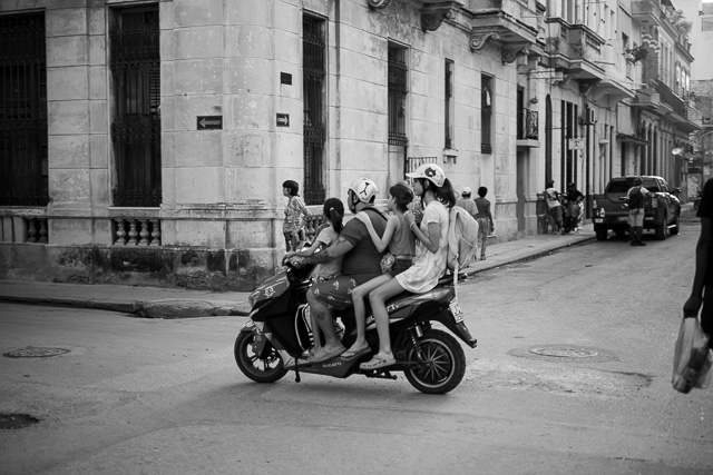 Havana. Leica M10-D with Leica 50mm APO-Summicron-M ASPH f/2.0 LHSA. © Thorsten Overgaard.


