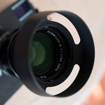 How to mount a filter  on the Leica 50mm Summilux-M ASPH f/1.4 Black Chrome  Yo