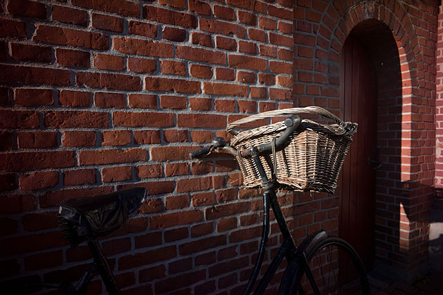 My bicycle shot with Leica M9 and 21mm Super-Angulion-M f/3.4. © 2009 Thorsten Overgaard.   