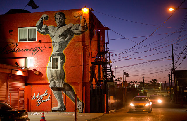 Muscle Beach, Venice Beach, Los Angeles. Leica M-D 262 with Leica 50mm APO-Summicron-M ASPH f/2.0. 3200 ISO. © 2016 Thorsten Overgaard.