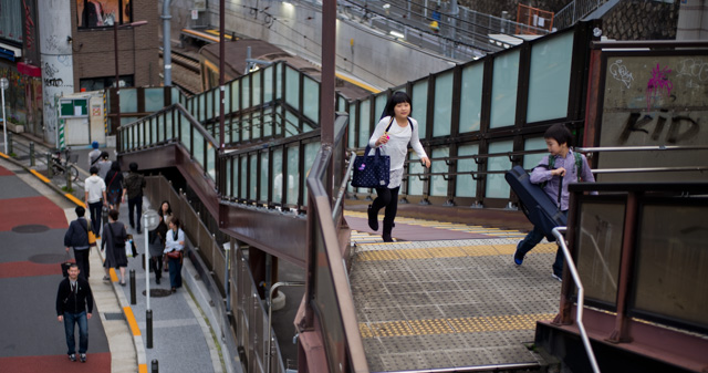 In Shibuya-ku, Tokyo. Leica M-D 262 with Leica 50mm Summilux-M ASPH f/1.4 BC. © 2016 Thorsten Overgaard. 