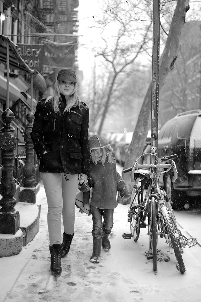 Caroline and Robin on 9th Street.