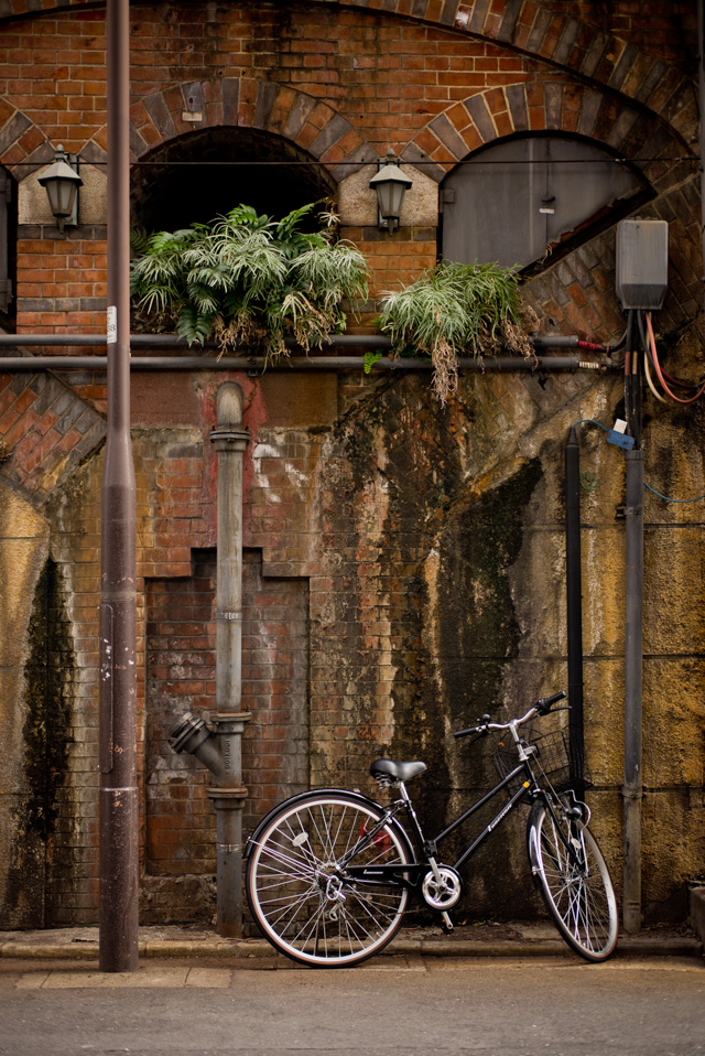 Color photogrpahy in Tokyo (and a bicycle). Leica M-D 262 with Leica 50mm Summilux-M ASPH f/1.4 Black Chrome. © 2016 Thorsten Overgaard. 