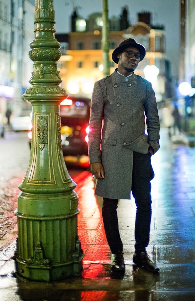 London photographer and a known face from his work at Leica Store Mayfair, Arteh Odjidja posed for me in the rain at the "Coffee & Leica Freaks Meetup". Always stylish in person as well as in his work which can be seen at the website https://arteh.co.uk. Leica M 240 with Leica 50mm Noctilux-M ASPH f/0.95.