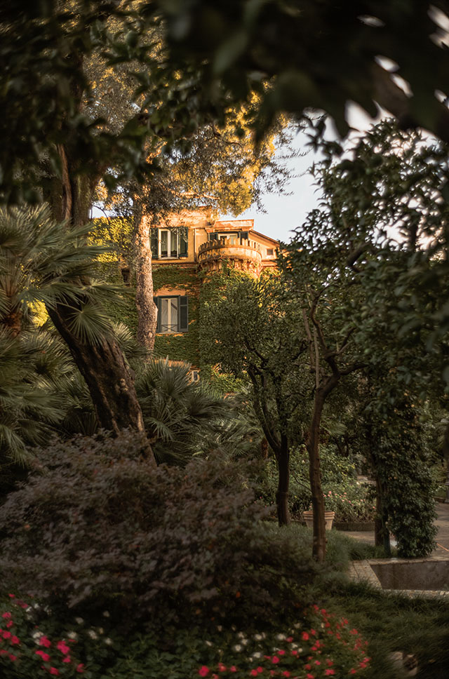 Italy with Leica M10-R with Leica 35mm Summilux f/1.4 Steel Rim. © Milan Swolfs.