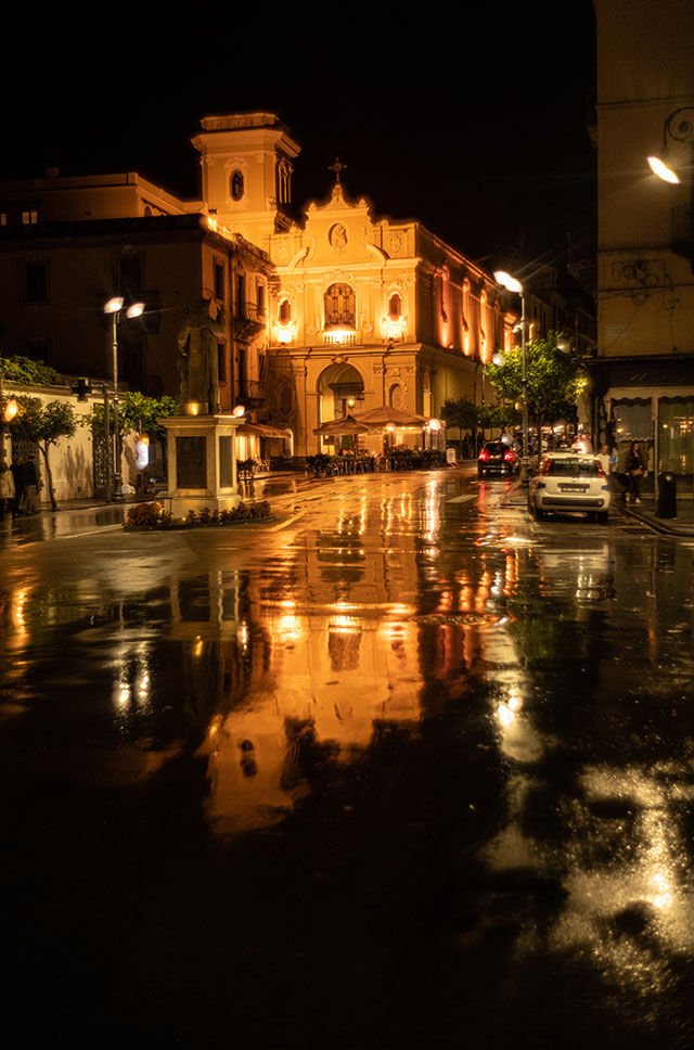 Italy. Leica M10-R with Leica 35mm Summilux f/1.4 Steel Rim. © Milan Swolfs.