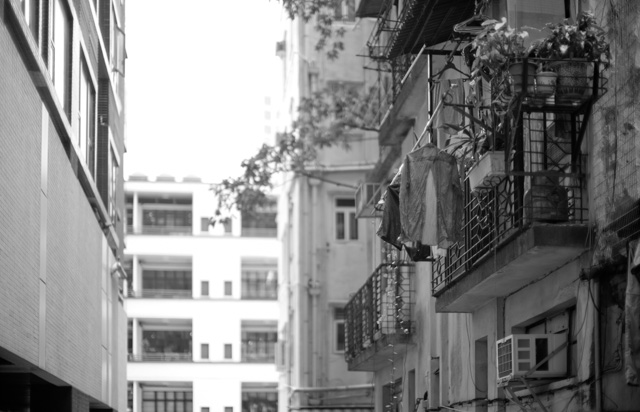 Hong Kong. Leica M-D 262 with Leica 50mm Noctilux-M ASPH f/0.95. © 2016 Thorsten Overgaard.